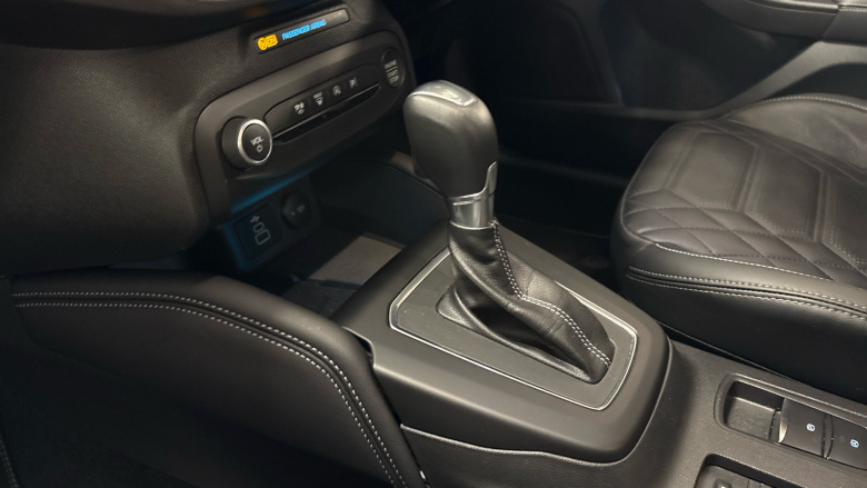 Ford Focus 1.0 EcoBoost Hybrid mHEV Active Vign 5dr Auto Petrol Hatchback